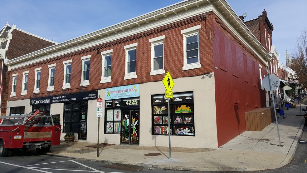4225-4233 Ridge Ave, Philadelphia, PA à vendre - Photo de l’immeuble – Image 2 sur 19