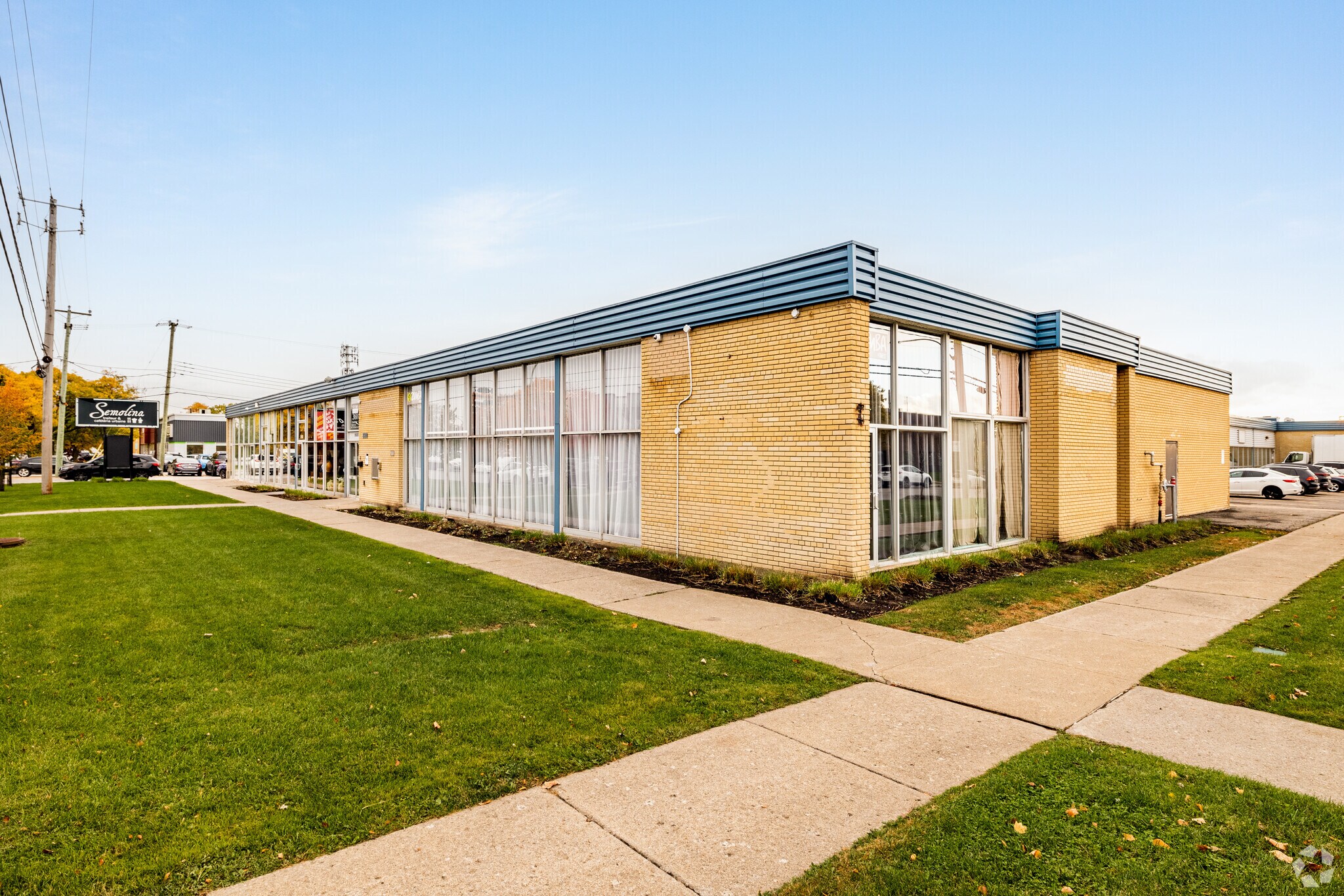 8050-8080 Rue Jarry, Montréal, QC à louer Photo principale– Image 1 sur 5