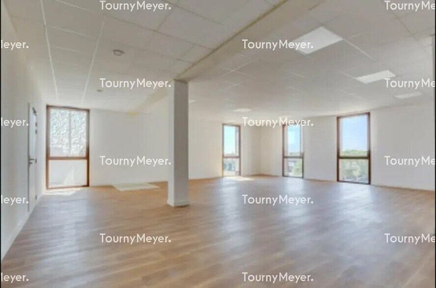 Bureau dans Muret à louer - Photo de l’immeuble – Image 1 sur 8