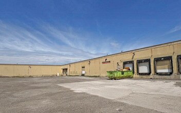 6500 E Davison St E, Hamtramck, MI à louer Photo intérieure– Image 1 sur 5