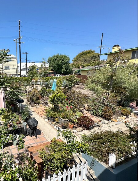 2712 Pacific Ave, Venice, CA à vendre - Photo de l’immeuble – Image 2 sur 8