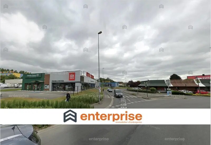 Local commercial dans Bruay-la-Buissière à louer Photo de l’immeuble– Image 1 sur 3