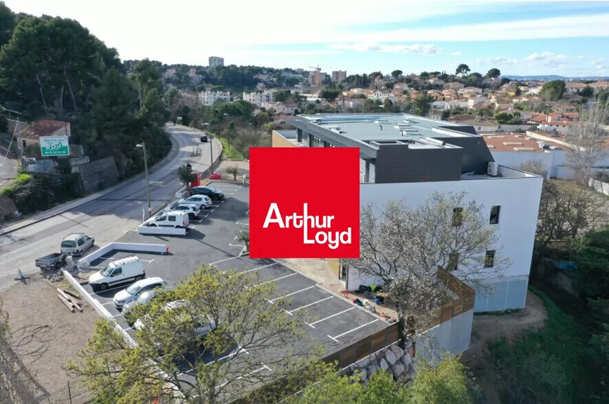 19 Avenue Frederic Mistral, Marseille à louer - Photo de l’immeuble – Image 1 sur 6