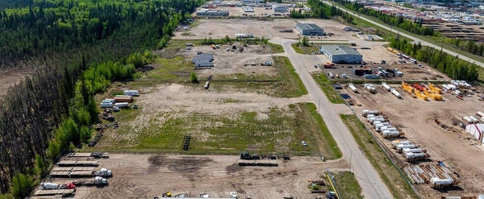 668 60051 Hwy, Grande Prairie, AB à vendre - Aérien – Image 2 sur 4