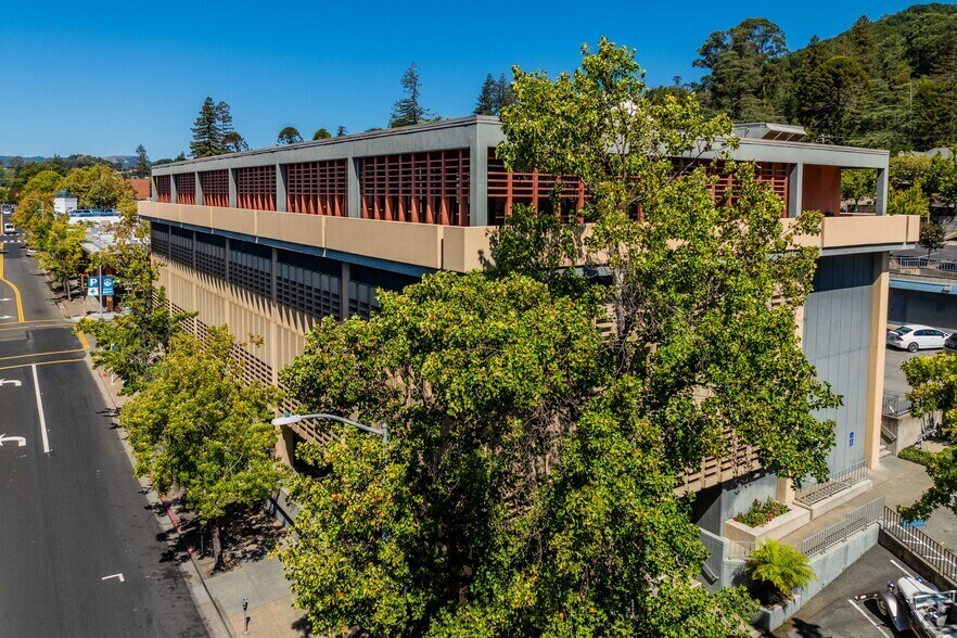 1108 5th Ave, San Rafael, CA à louer - Photo de l’immeuble – Image 3 sur 3