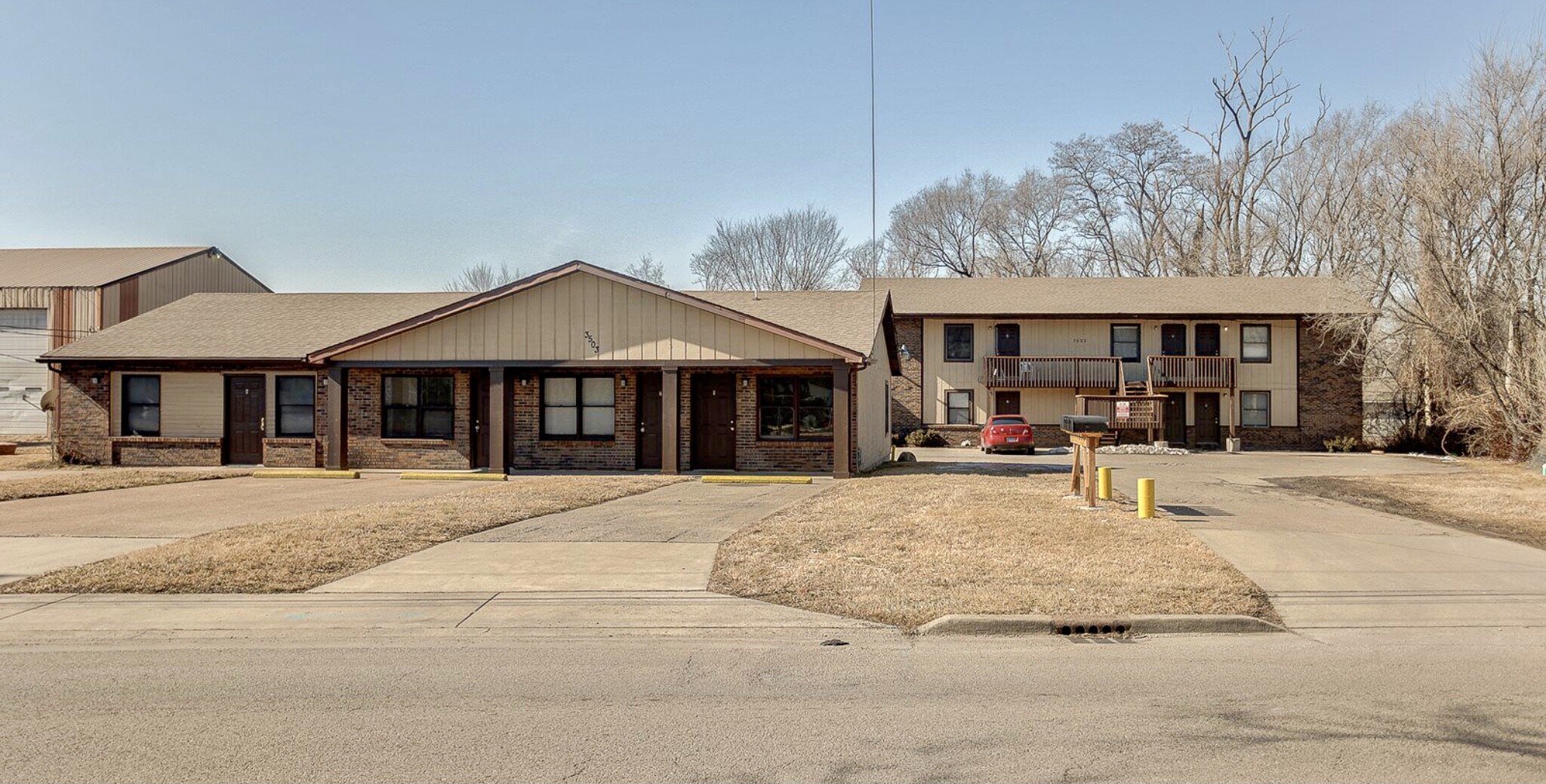 3503 Falling Springs Rd, Cahokia, IL à vendre Photo de l’immeuble– Image 1 sur 5