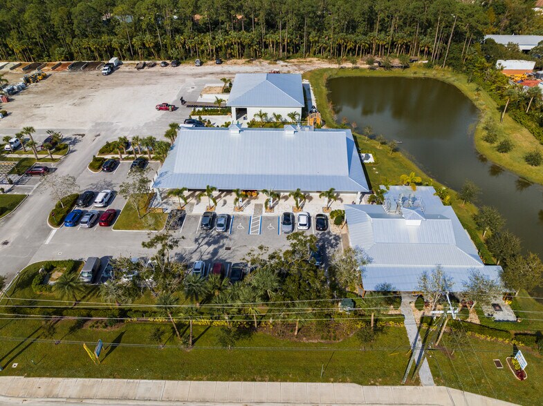 3700 9th St SW, Vero Beach, FL à vendre - Photo de l’immeuble – Image 3 sur 11
