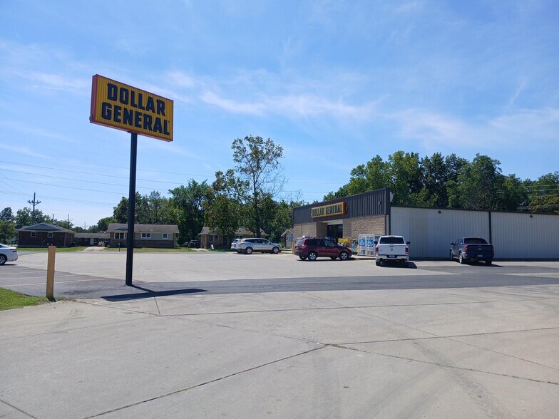 605 Holly St, Pleasanton, KS à vendre - Photo de l’immeuble – Image 3 sur 8