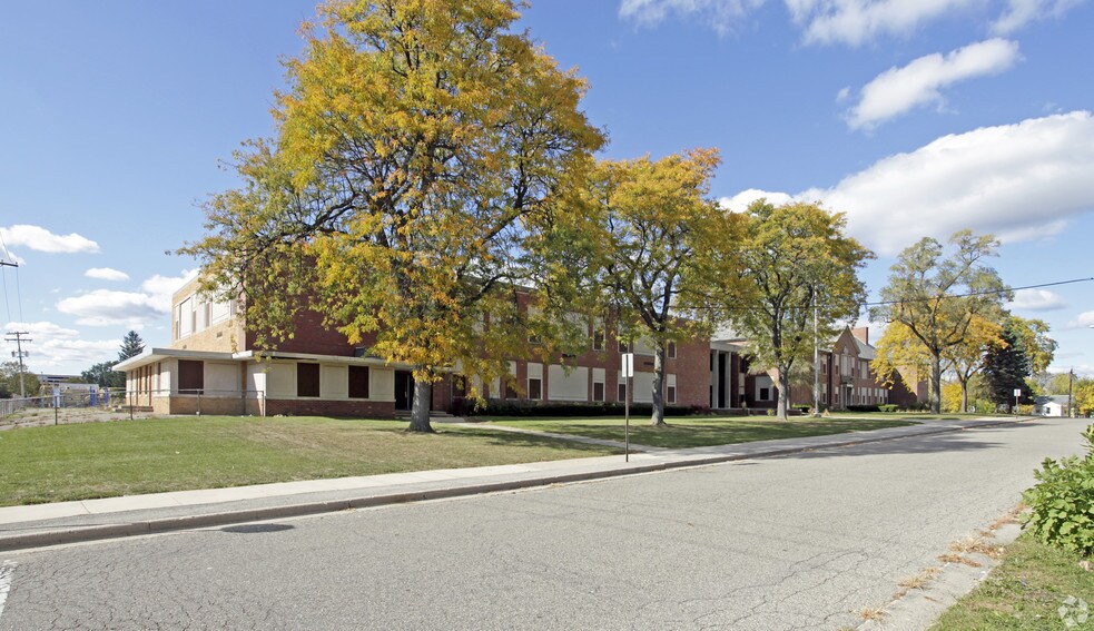 600 Motor St, Pontiac, MI à vendre - Photo de l’immeuble – Image 1 sur 8