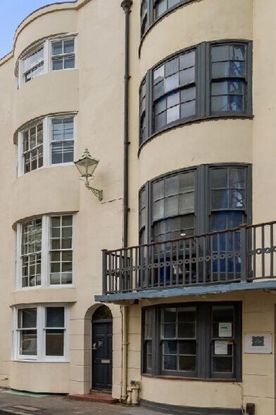 Broad Street and Middle Street, Brighton portefeuille de 2 biens à vendre sur LoopNet.fr - Photo de l’immeuble – Image 2 sur 3