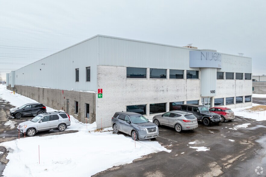 1450-1490 Boul Dagenais O, Laval, QC à louer - Photo de l’immeuble – Image 2 sur 3