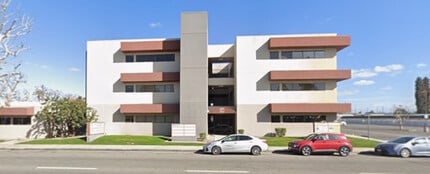 3550 Q St, Bakersfield, CA à louer Photo de l’immeuble– Image 1 sur 10