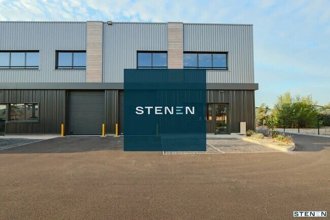 Plus de détails pour Local d'activités à louer