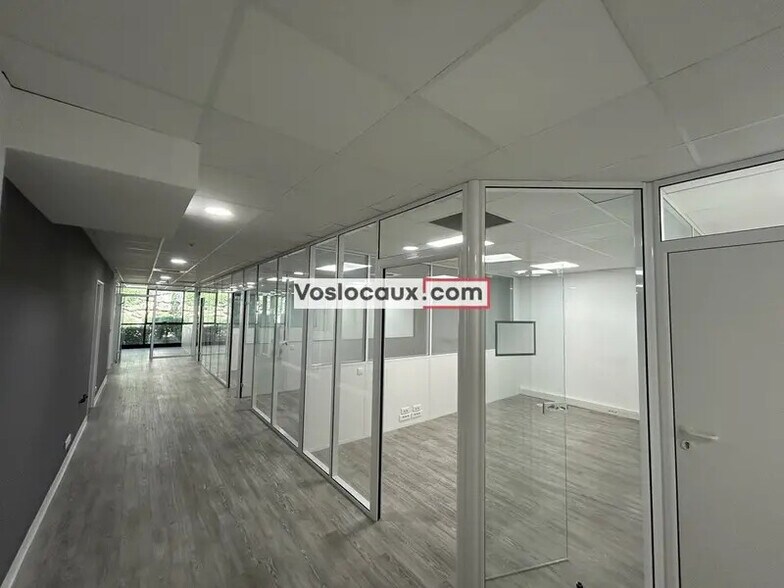 Bureau dans SOPHIA ANTIPOLIS à louer - Photo de l’immeuble – Image 2 sur 6