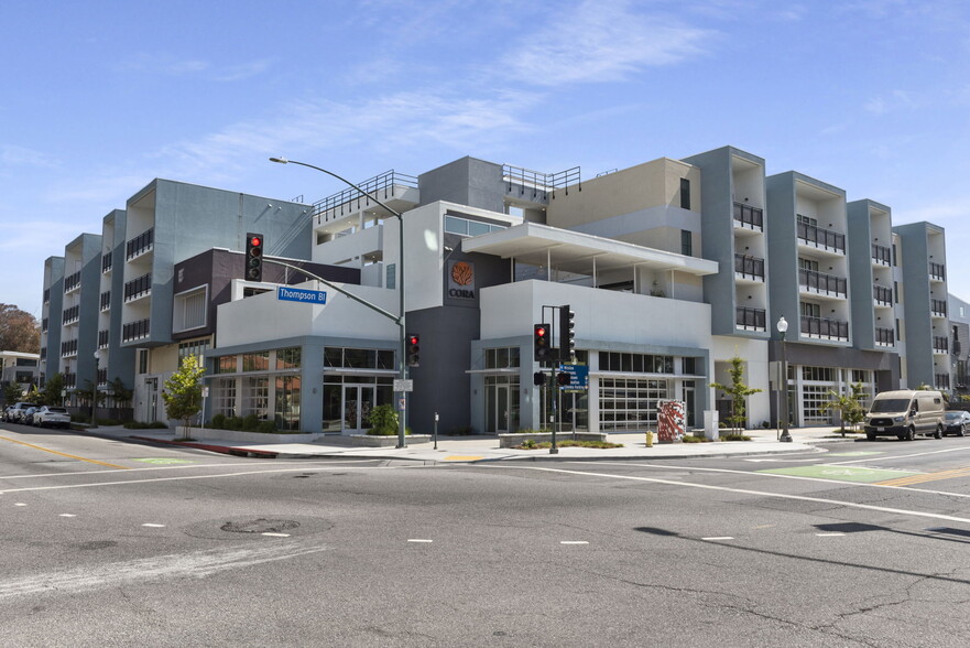 160 S Ventura Ave, Ventura, CA à louer - Photo de l’immeuble – Image 2 sur 25