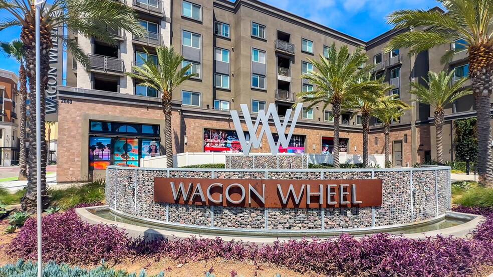 2620 Wagon Wheel Rd, Oxnard, CA à louer - Photo de l’immeuble – Image 1 sur 2