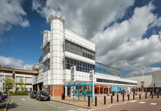 Plus de détails pour Shopping City, Runcorn - Local commercial à louer
