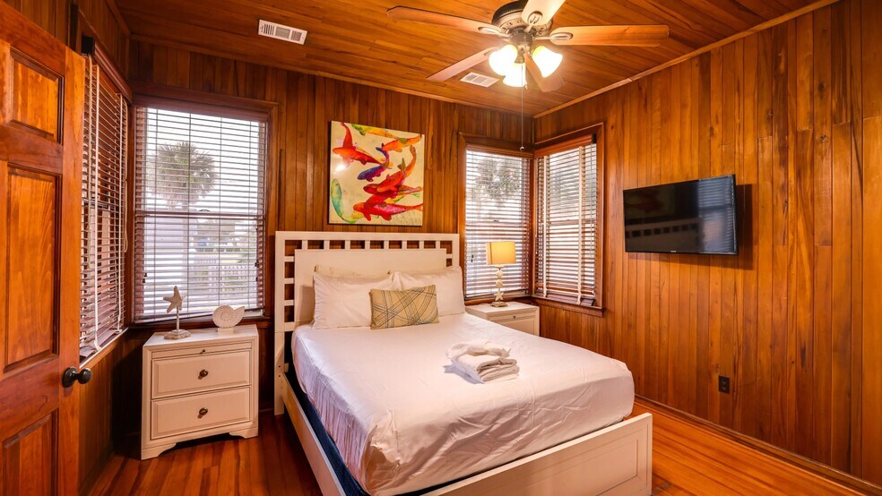 15 15th St, Tybee Island, GA à vendre - Photo de l’immeuble – Image 2 sur 39