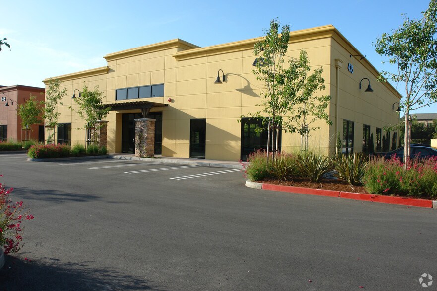 435 N Whisman Rd, Mountain View, CA à louer - Photo principale – Image 1 sur 10