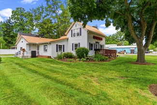 Plus de détails pour 325 N Cedar St, Imlay City, MI - Bureau à vendre