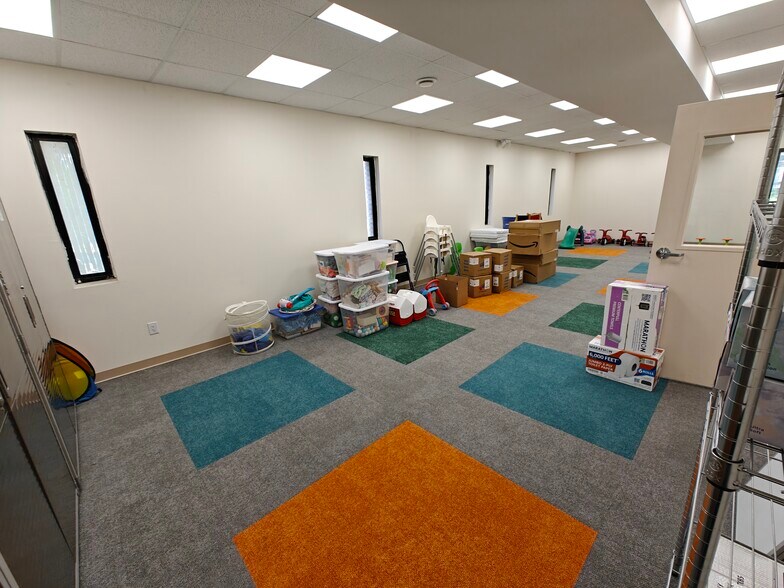 17333 W Ten Mile Rd, Southfield, MI à vendre - Photo intérieure – Image 2 sur 10