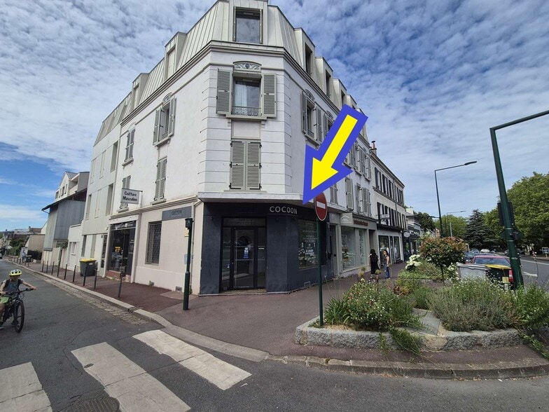 63 Boulevard Carnot, Le Vésinet à louer - Photo de l’immeuble – Image 2 sur 2