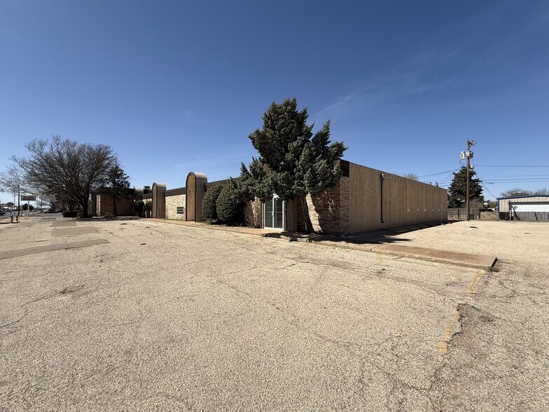 901 E Tahoka Rd, Brownfield, TX à vendre - Photo principale – Image 1 sur 12