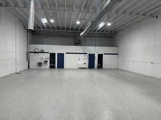 Plus de détails pour 4322 SW 73rd Ave, Miami, FL - Industriel/Logistique à louer