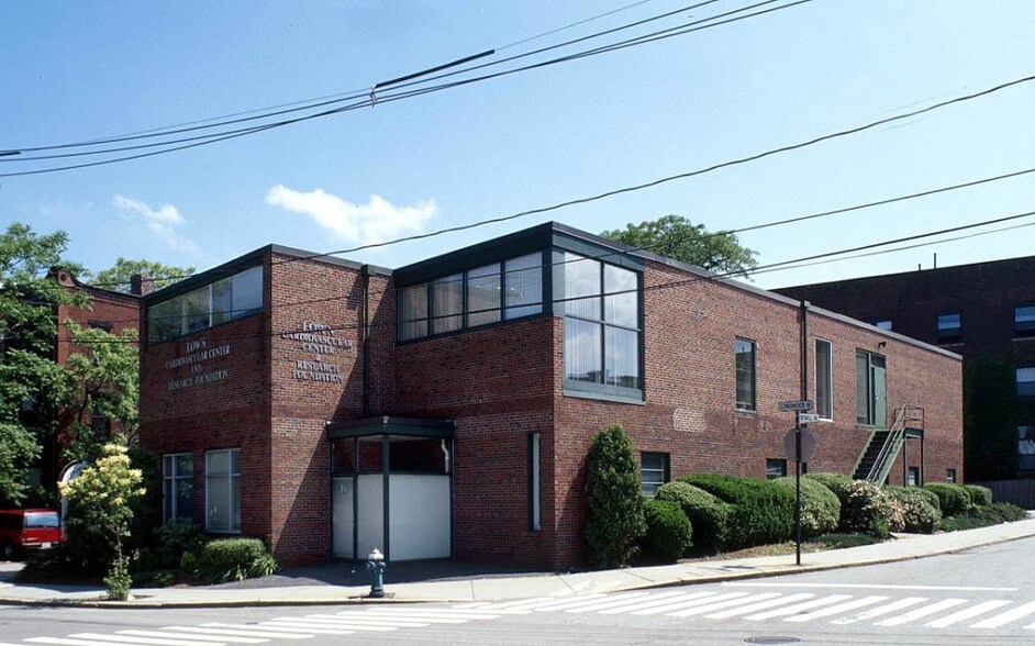 21 Longwood Ave, Brookline, MA à louer - Photo de l’immeuble – Image 2 sur 5