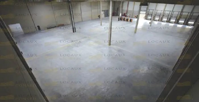 Local d’activités dans Beauchamp à louer - Photo intérieure – Image 2 sur 3