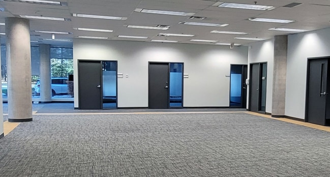 303 Terry Fox Dr, Ottawa, ON à louer Photo intérieure– Image 1 sur 4