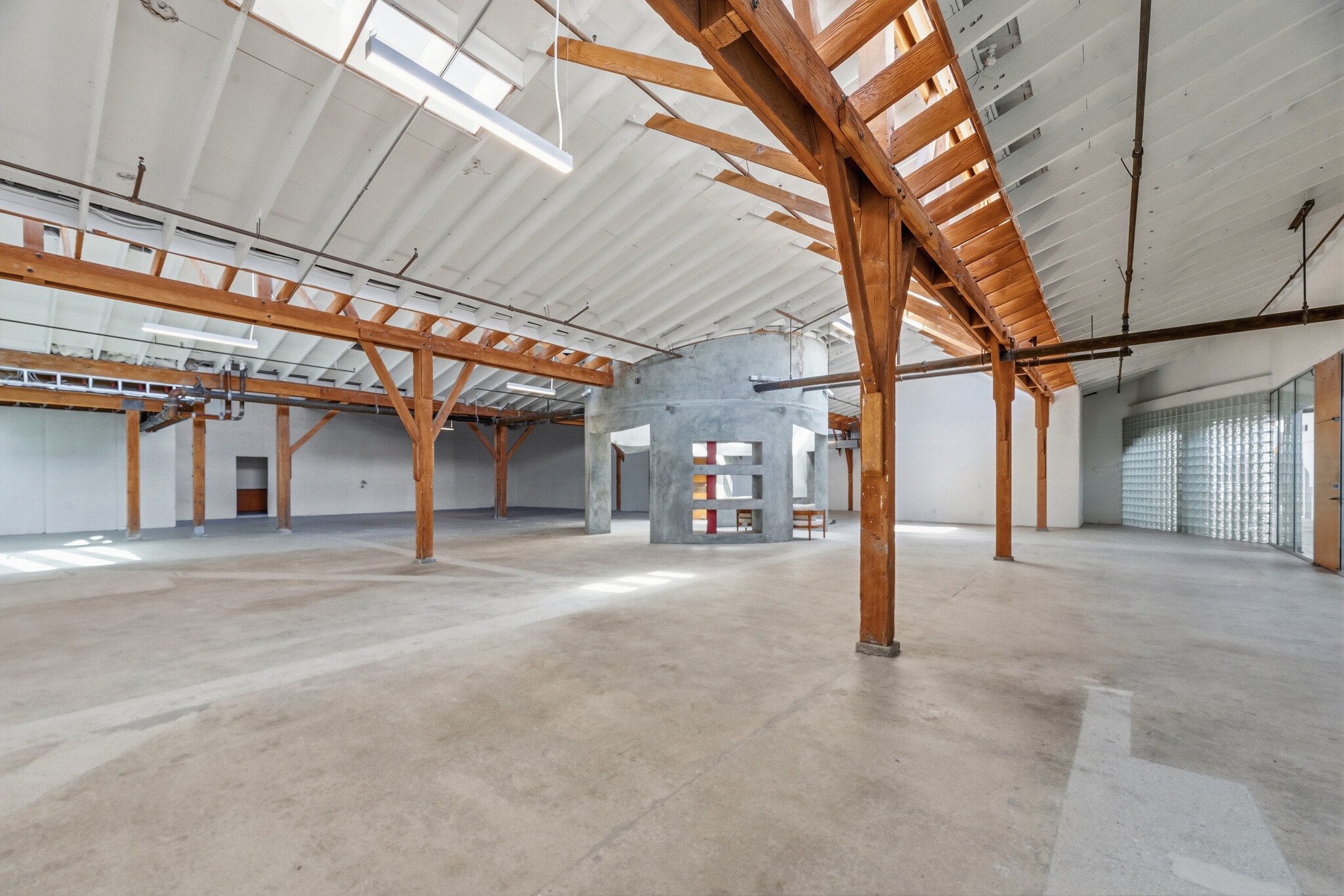 3532 Hayden Ave, Culver City, CA à louer Photo intérieure– Image 1 sur 6