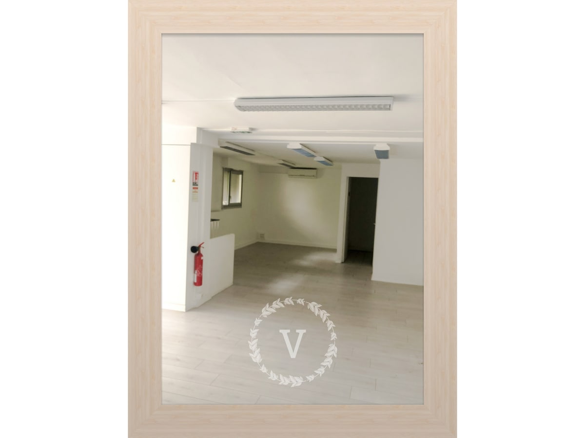 145 Avenue De Flandre, Paris, PAR 75019 - - - Photo intérieure - Image 1 of 7