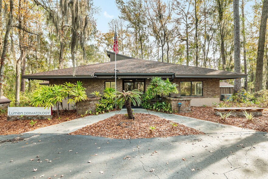 2750 SE 17th St, Ocala, FL à vendre - Photo de l’immeuble – Image 2 sur 12