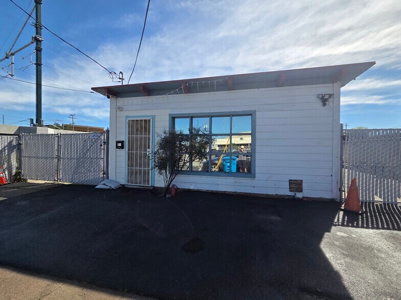120 E 20th Ave, San Mateo, CA à louer - Photo de l’immeuble – Image 1 sur 9
