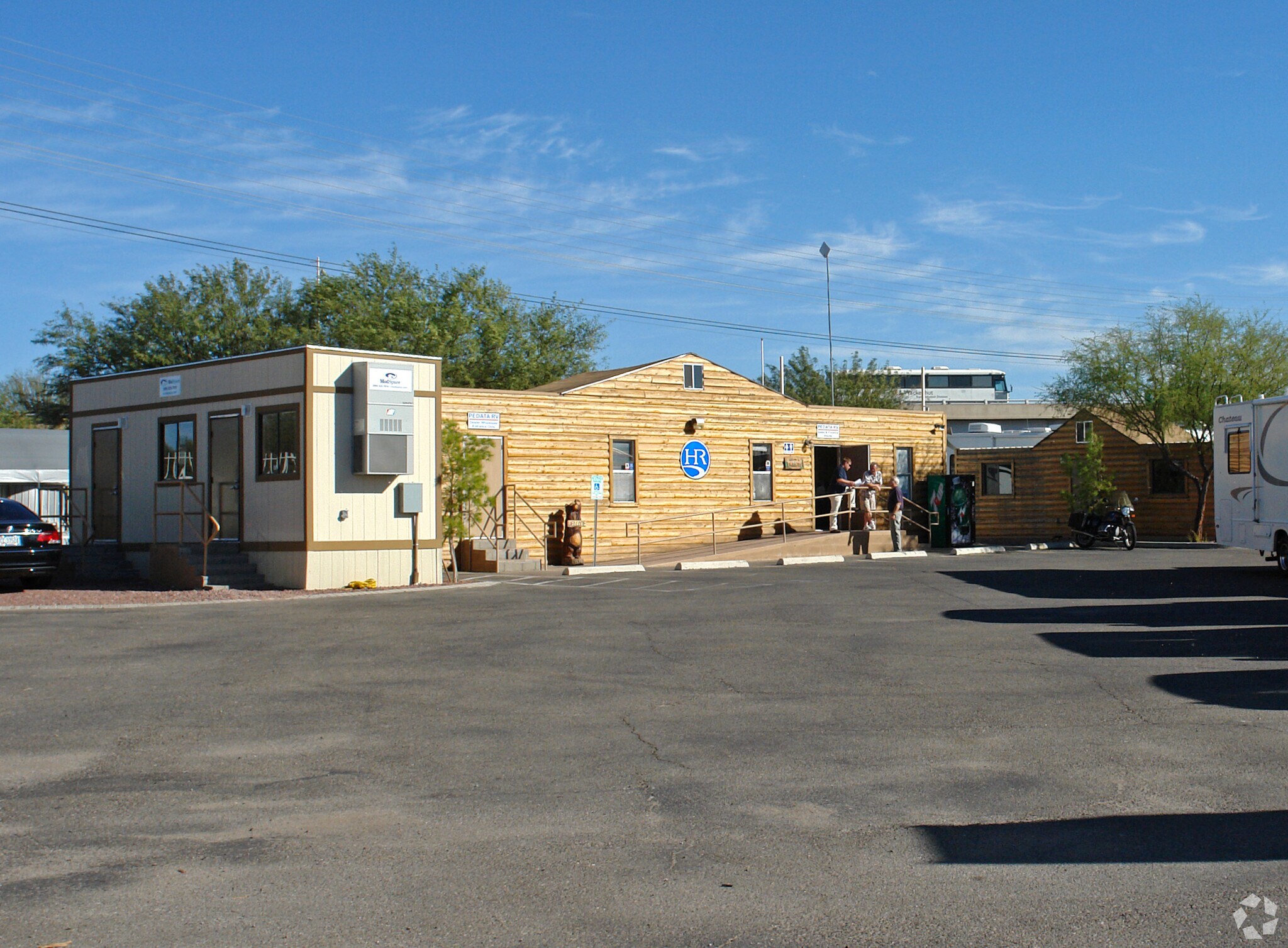 4933 S Outlet Center Dr, Tucson, AZ à louer Photo principale– Image 1 sur 14