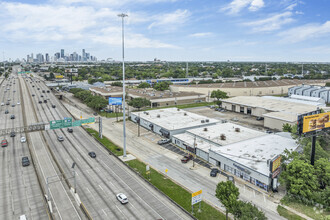 5001-5005 Gulf Fwy, Houston, TX - VUE AÉRIENNE  vue de carte - Image1