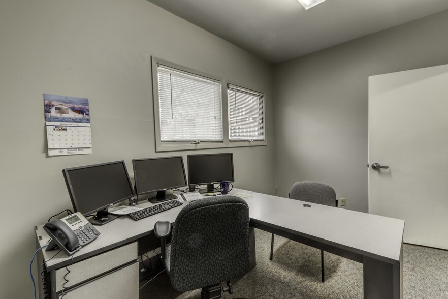 660 W Stephenson St, Freeport, IL à vendre - Photo intérieure – Image 3 sur 11