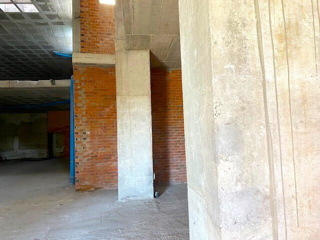 View Photo