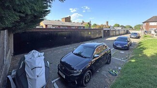 Plus de détails pour 14 Abingdon Rd, Londres - Industriel/Logistique à vendre