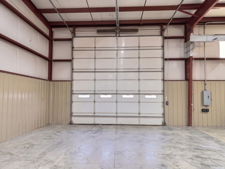 1312 Pendell Blvd, Mills, WY à louer - Photo intérieure – Image 3 sur 5