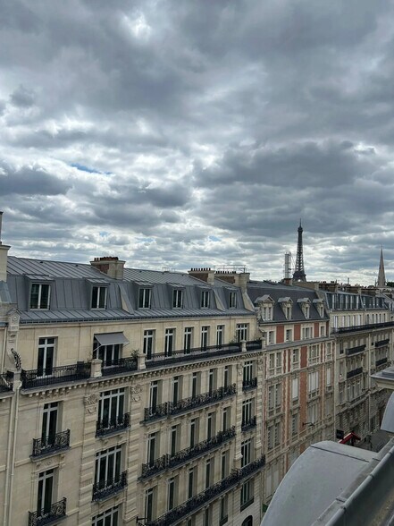 Bureau dans Paris à louer - Photo de l’immeuble – Image 1 sur 8