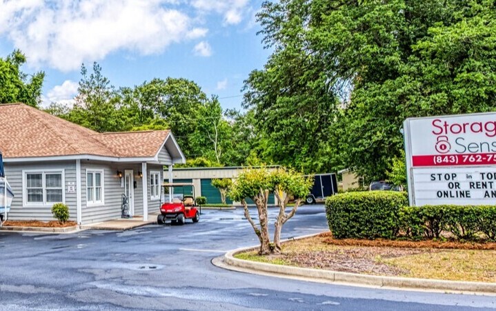 1573 Folly Rd, Charleston, SC à louer Photo principale– Image 1 sur 7