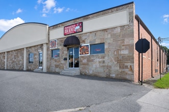 700 N Cannon Blvd, Kannapolis, NC à louer Photo de l’immeuble– Image 1 sur 14