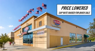 Plus de détails pour 163-30 Cross Bay Blvd, Howard Beach, NY - Local commercial à vendre