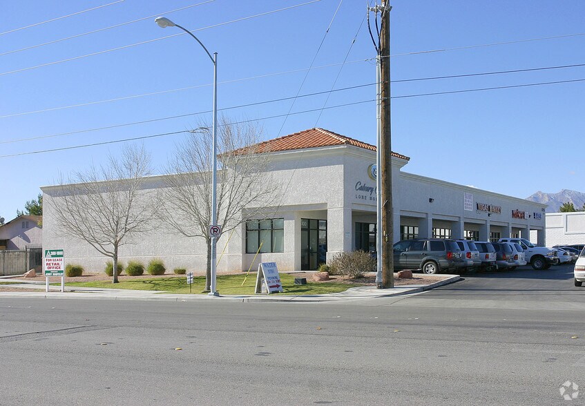 6711-6731 W Alexander Rd, Las Vegas, NV à louer - Photo de l’immeuble – Image 3 sur 9