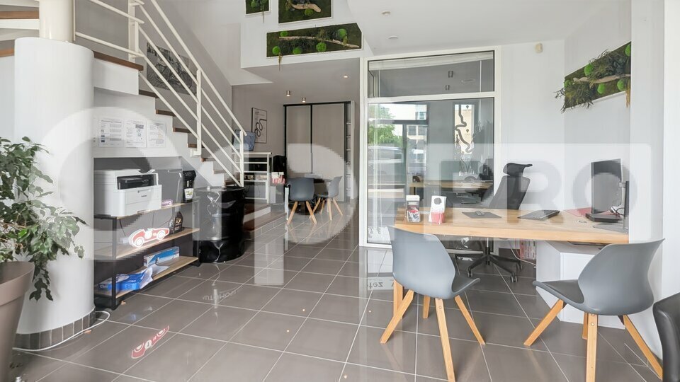 Bureau dans Agde à louer Photo intérieure– Image 1 sur 7