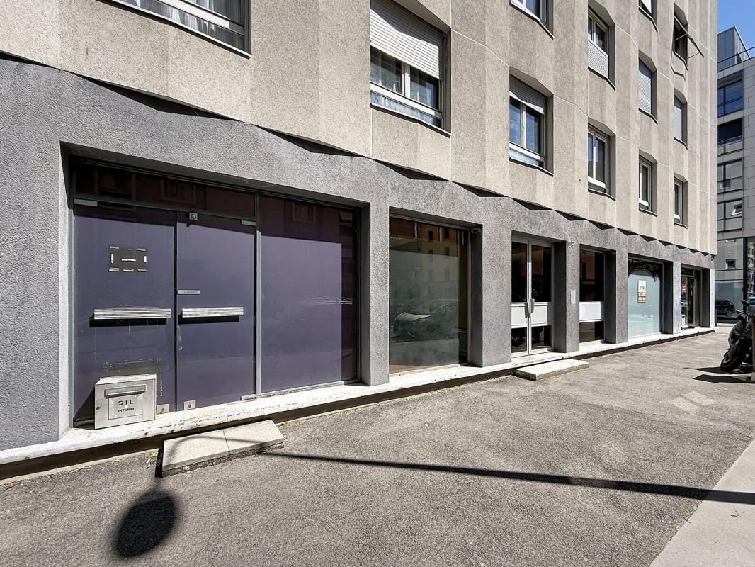 105 Rue Tete D'Or, Lyon à louer Photo de l’immeuble– Image 1 sur 6