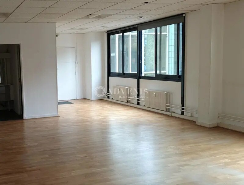 Bureau dans Joué-lès-Tours à vendre Photo intérieure– Image 1 sur 13