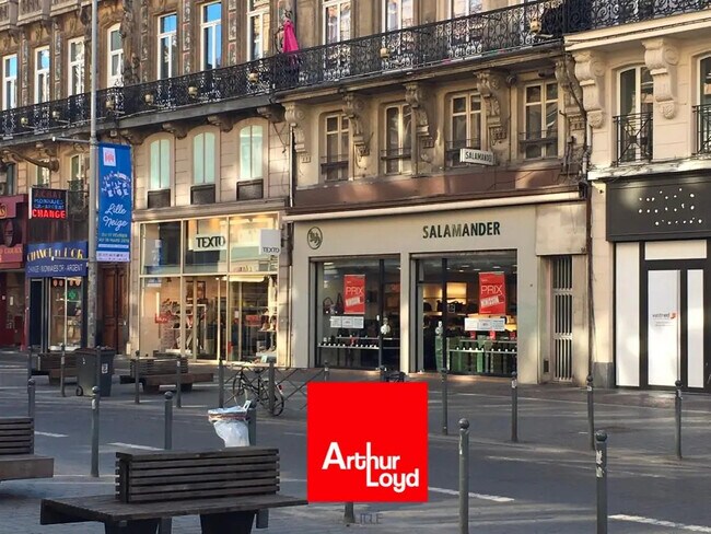 Plus de détails pour Local commercial à louer